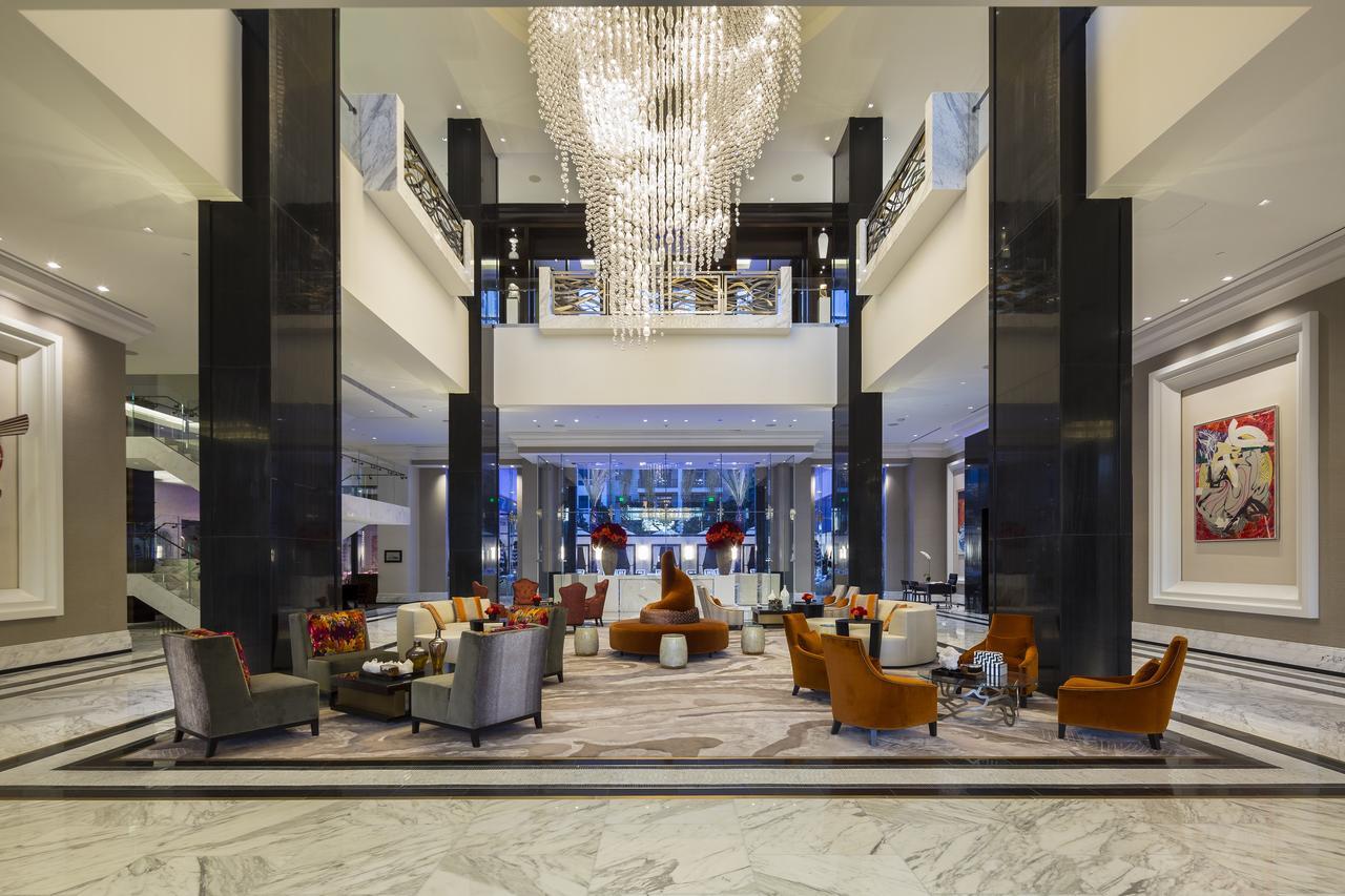 The Post Oak 5*
